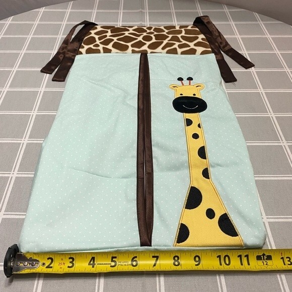 Lambs & Ivy Peek A Boo Jungle Cute Giraffe Diaper Stacker Hanging Storage - Picture 2 of 8
